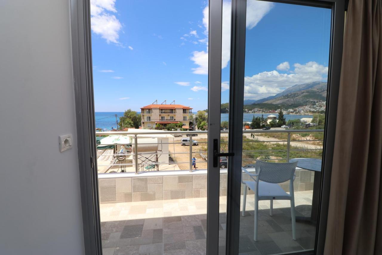 Vourtarea Guesthouse Himare Exterior foto